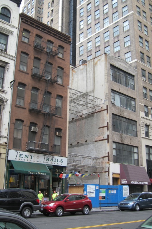 Park Place, North Side, off B'way